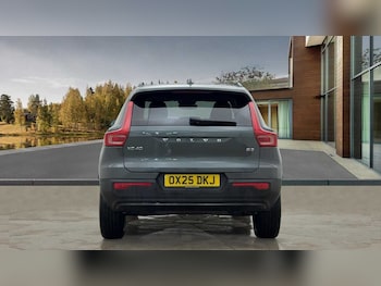 Used Volvo XC40 2025 for sale - 76507682: Photo