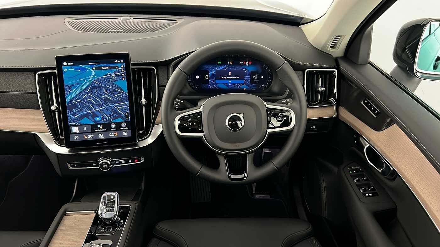 Used Volvo XC90 2025 for sale - 77160757: Photo 12