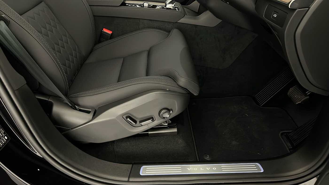 Used Volvo XC90 2025 for sale - 77160757: Photo 34