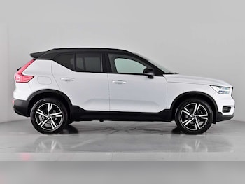 Used Volvo XC40 2022 for sale - 76172293: Photo