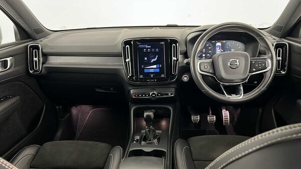 Used Volvo XC40 2020 for sale - 76172384: Photo 11