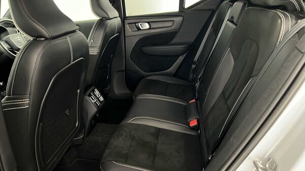 Used Volvo XC40 2020 for sale - 76172384: Photo 12