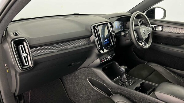 Used Volvo XC40 2020 for sale - 76172384: Photo 18