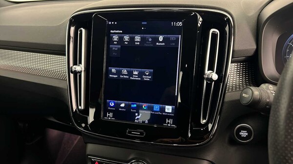 Used Volvo XC40 2020 for sale - 76172384: Photo 32