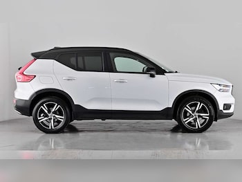 Used Volvo XC40 2020 for sale - 76172384: Photo 4