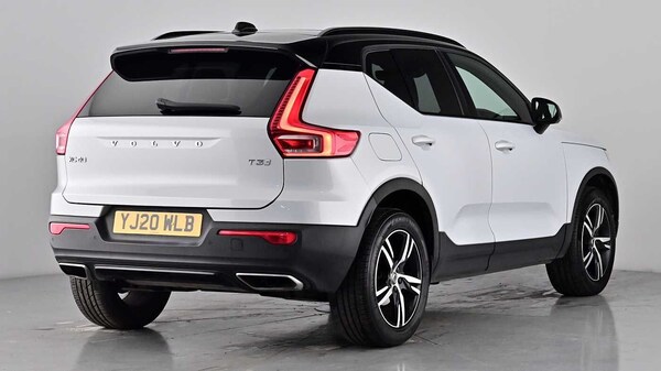 Used Volvo XC40 2020 for sale - 76172384: Photo 7