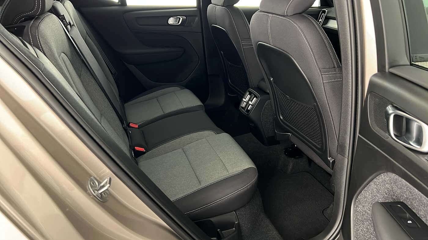 Used Volvo XC40 2023 for sale - 76384426: Photo 15