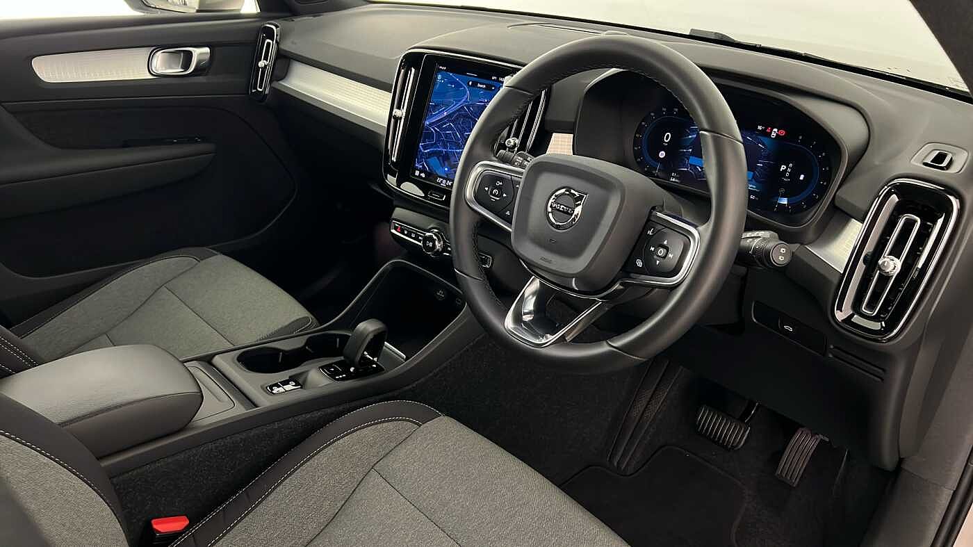 Used Volvo XC40 2023 for sale - 76384426: Photo 16