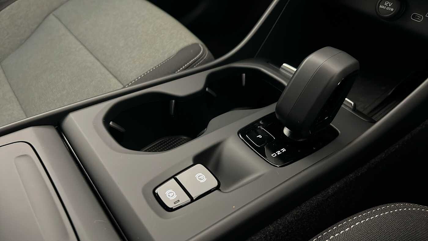 Used Volvo XC40 2023 for sale - 76384426: Photo 21