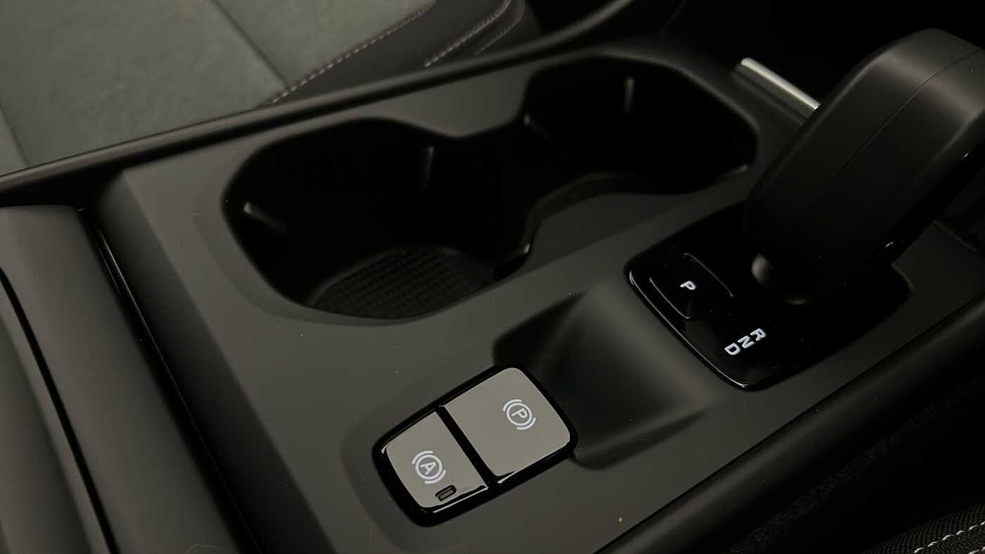 Used Volvo XC40 2023 for sale - 76384426: Photo 44