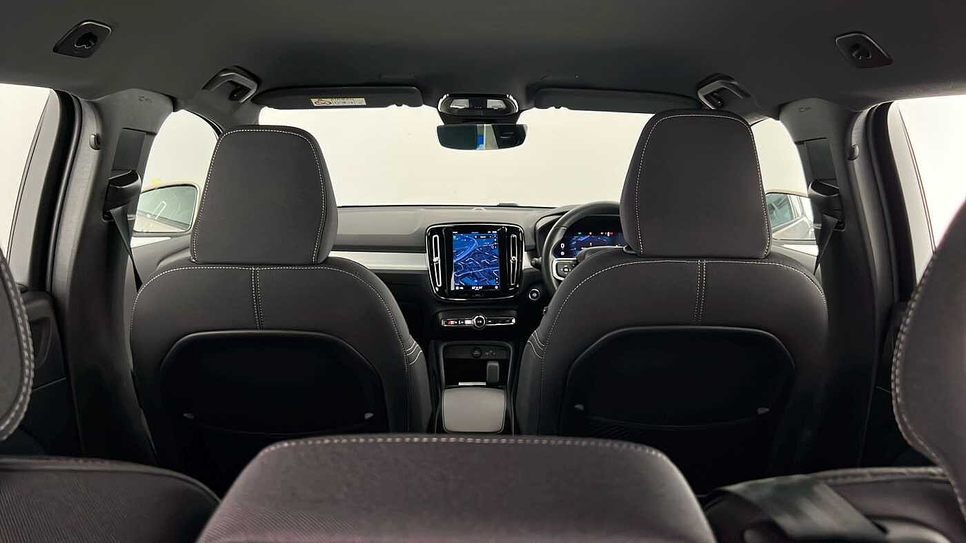 Used Volvo XC40 2023 for sale - 76384426: Photo 45