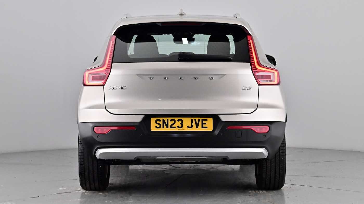 Used Volvo XC40 2023 for sale - 76384426: Photo 6
