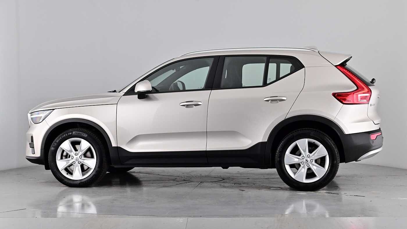 Used Volvo XC40 2023 for sale - 76384426: Photo 60