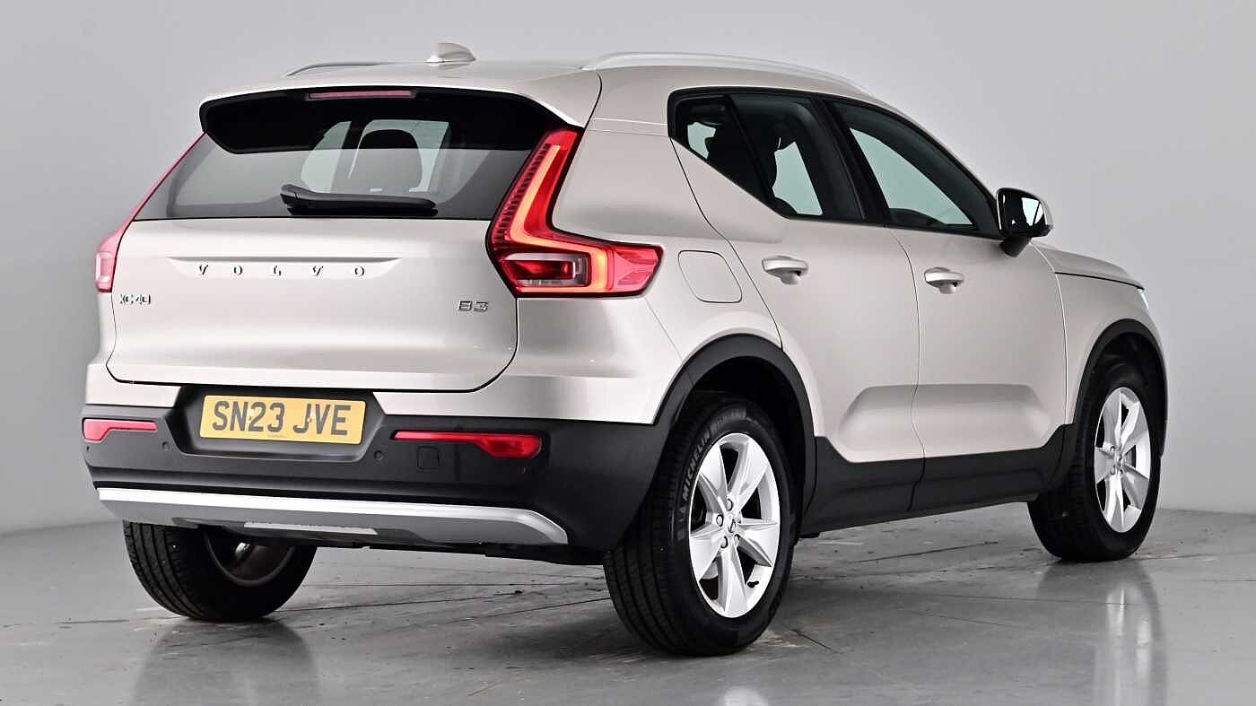 Used Volvo XC40 2023 for sale - 76384426: Photo 7