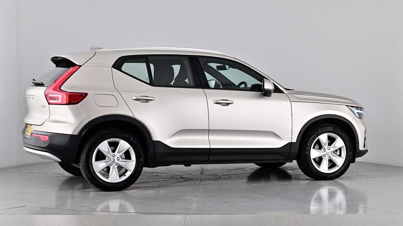 Used Volvo XC40 2023 for sale - 76384426: Photo 75