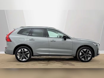 Used Volvo XC60 2025 for sale - 77797793: Photo