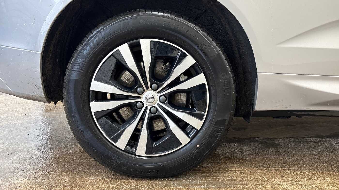 Used Volvo XC60 2025 for sale - 77702740: Photo 5