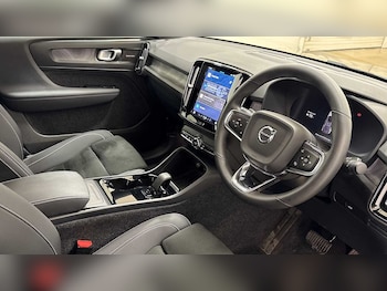 Used Volvo C40 2022 for sale - 77235497: Photo