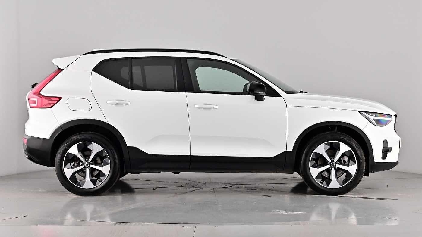 Used Volvo XC40 2025 for sale - 76664381: Photo 3