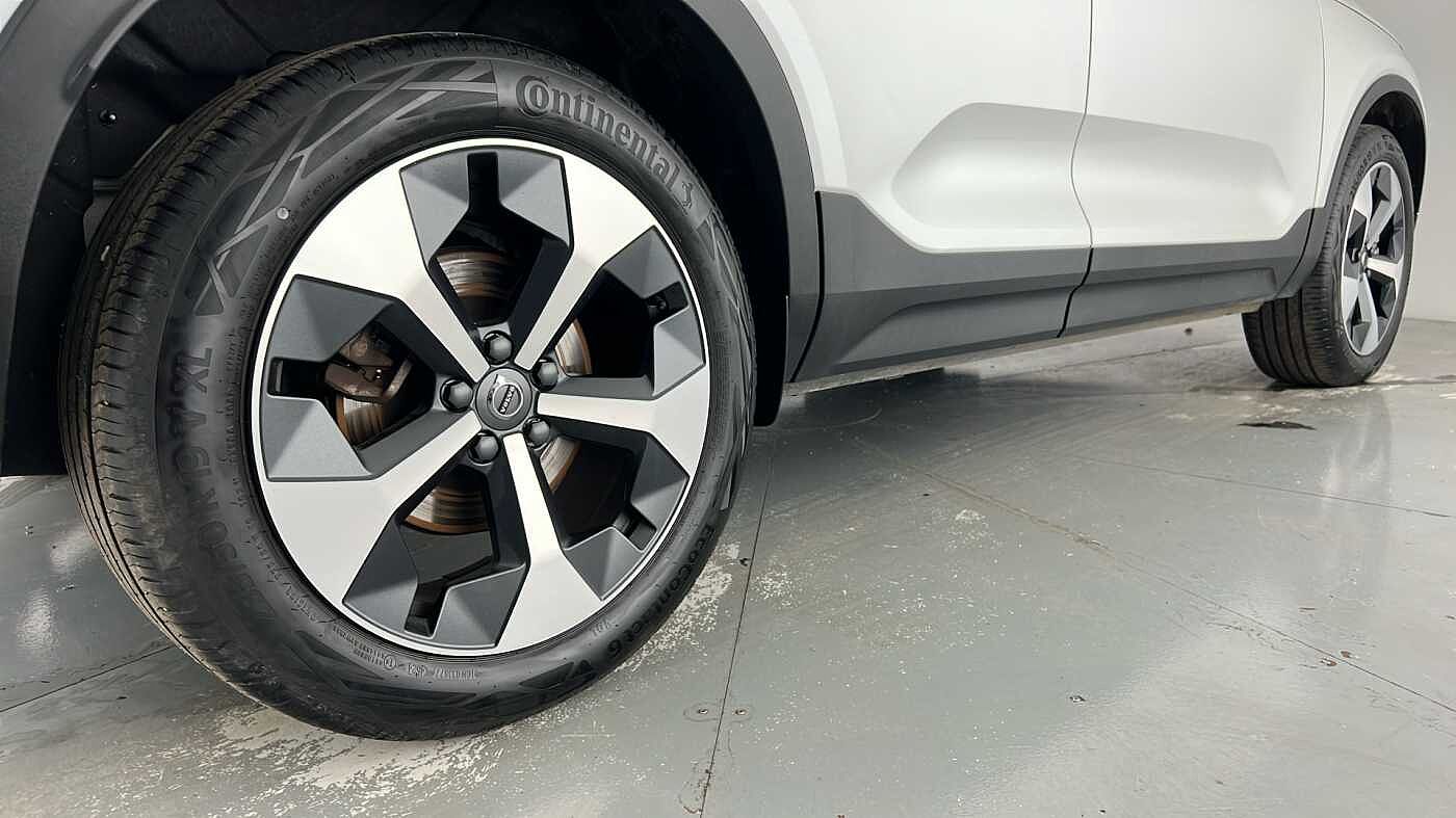 Used Volvo XC40 2025 for sale - 76664381: Photo 31