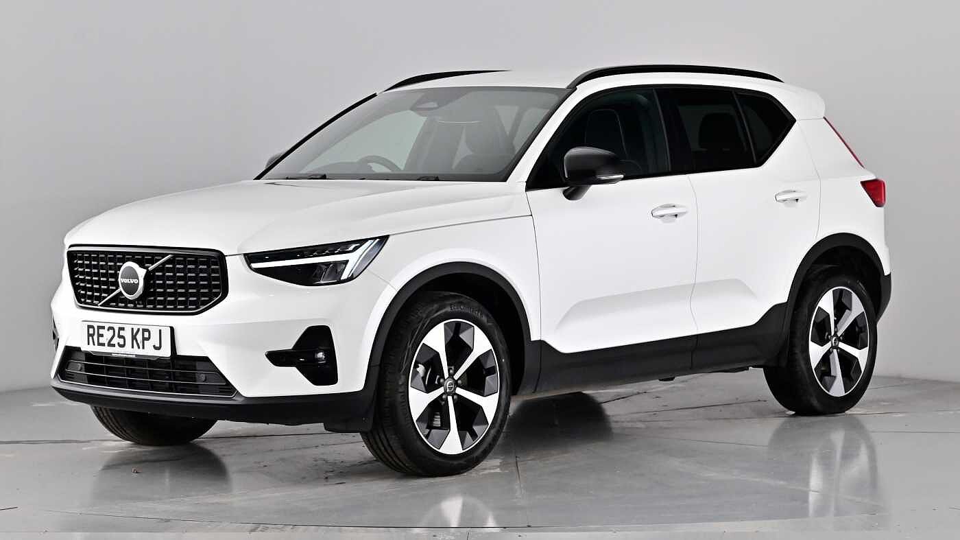 Used Volvo XC40 2025 for sale - 76664381: Photo 4