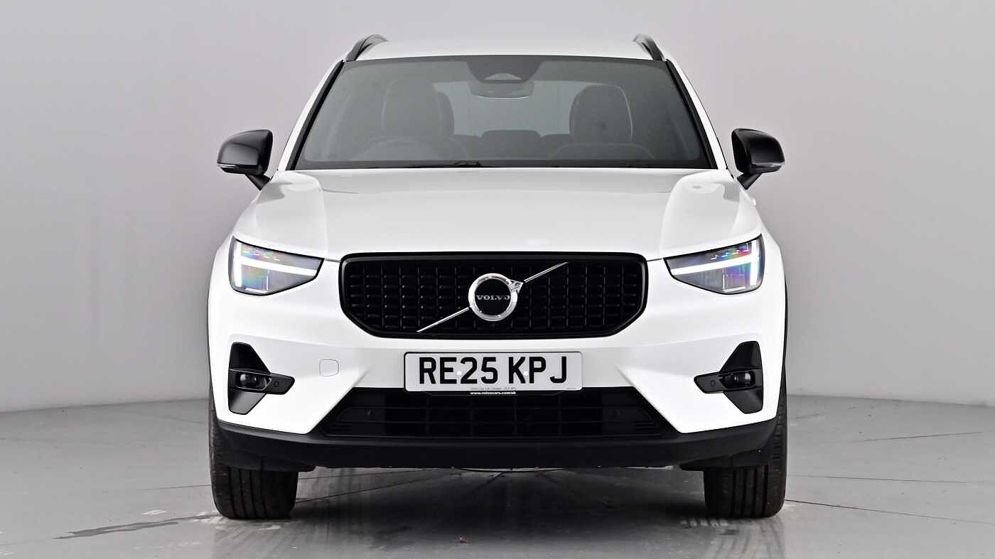 Used Volvo XC40 2025 for sale - 76664381: Photo 9