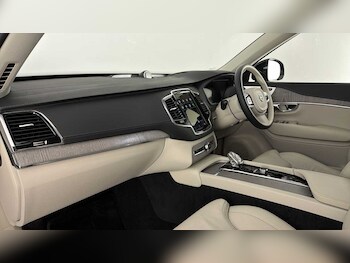 Used Volvo XC90 2024 for sale - 78406422: Photo