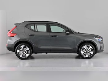 Used Volvo XC40 2026 for sale - 79367093: Photo