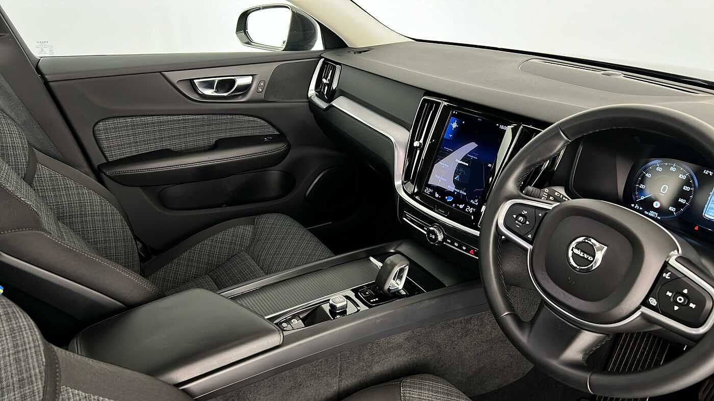 Used Volvo V60 2021 for sale - 76507729: Photo 37