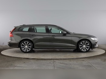 Used Volvo V60 2021 for sale - 76507729: Photo