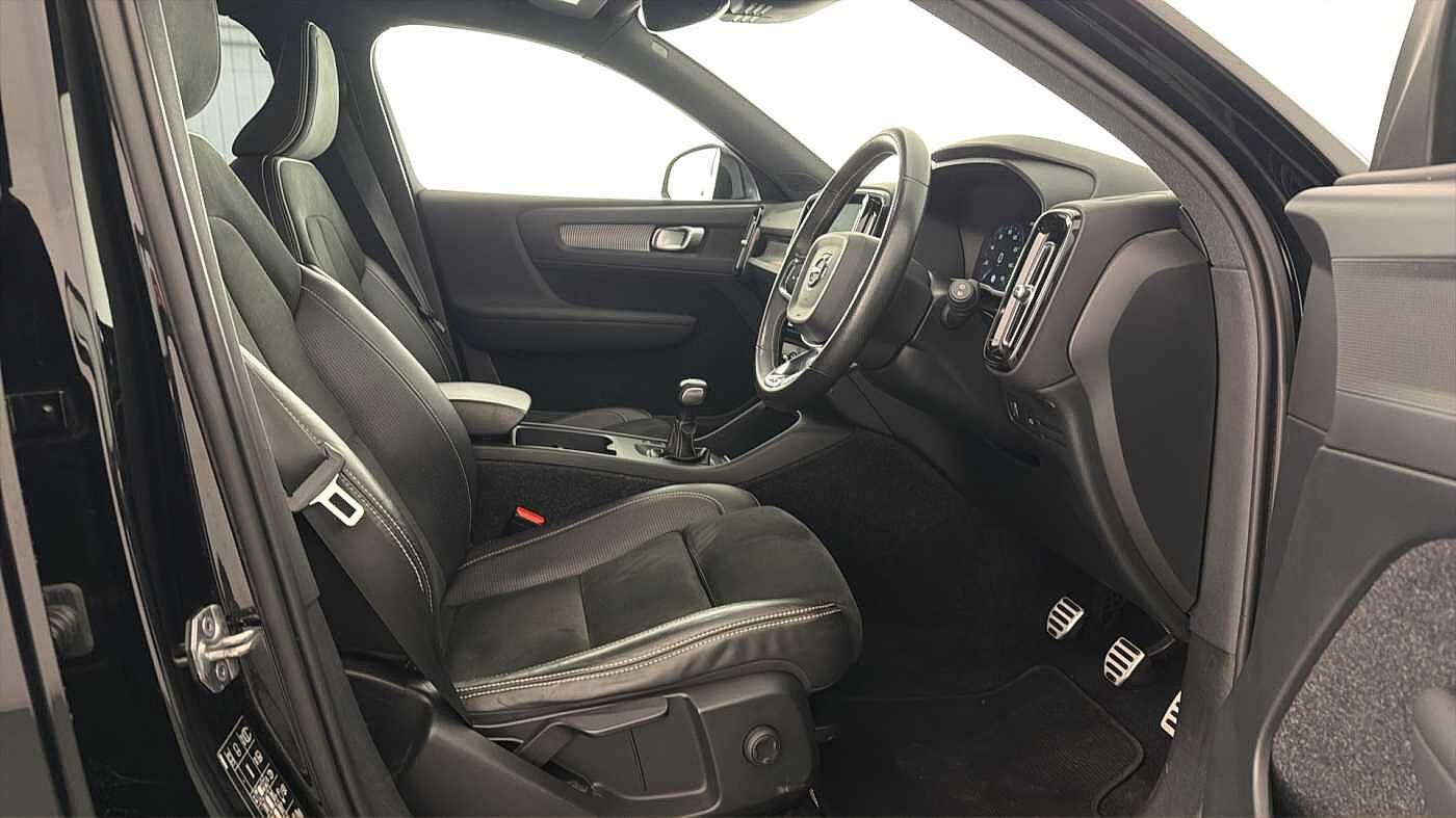 Used Volvo XC40 2018 for sale - 77702728: Photo 36