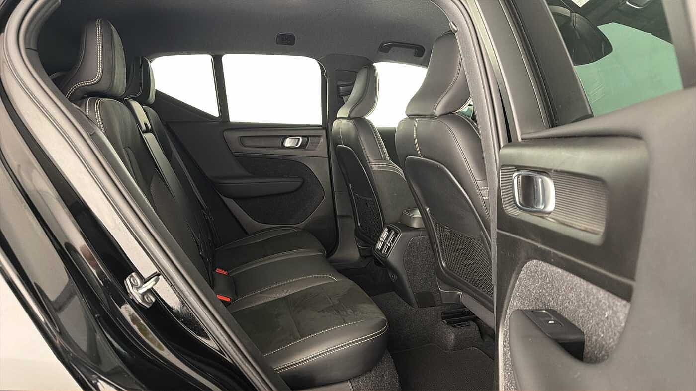 Used Volvo XC40 2018 for sale - 77702728: Photo 37