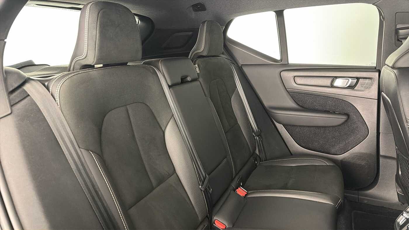 Used Volvo XC40 2018 for sale - 77702728: Photo 43