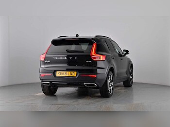 Used Volvo XC40 2018 for sale - 77702728: Photo