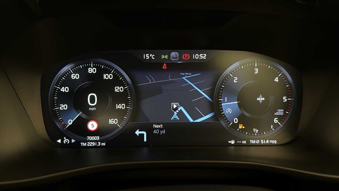 Used Volvo XC40 2018 for sale - 77702728: Photo 51