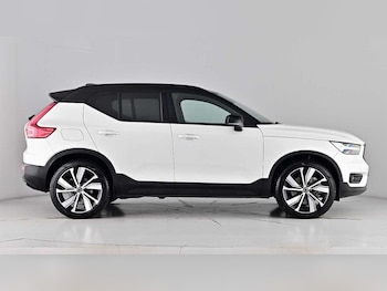 Used Volvo XC40 2022 for sale - 75745719: Photo