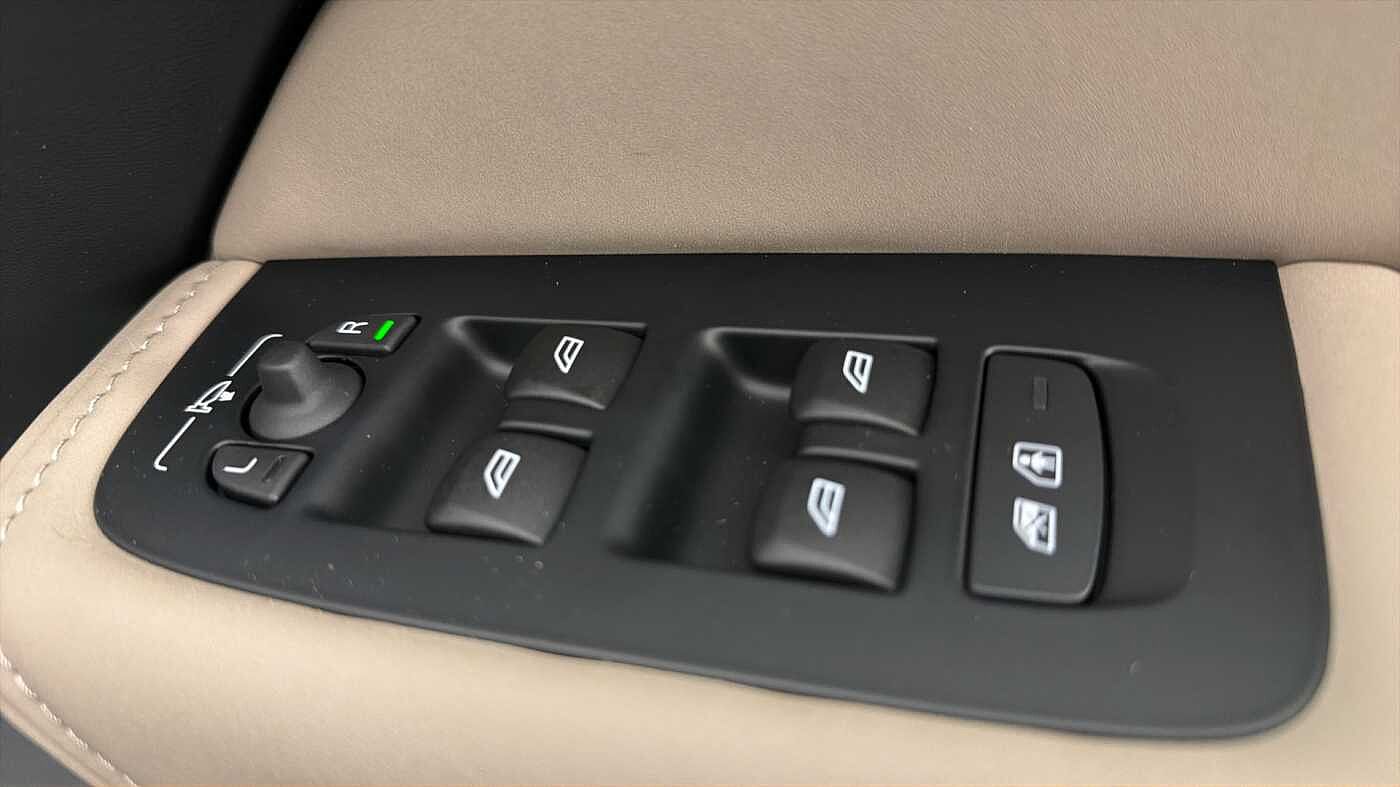 Used Volvo XC60 2026 for sale - 77476557: Photo 35