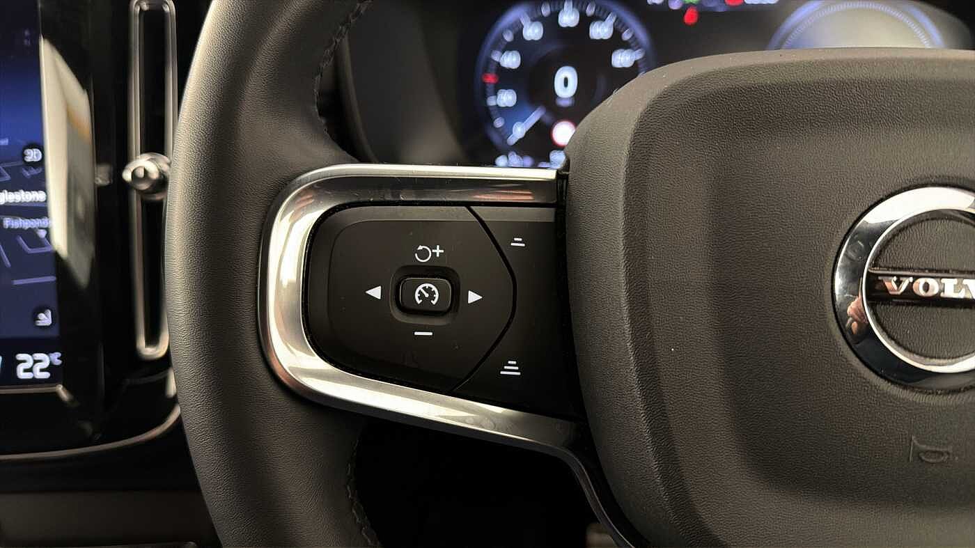 Used Volvo XC40 2021 for sale - 77778407: Photo 17