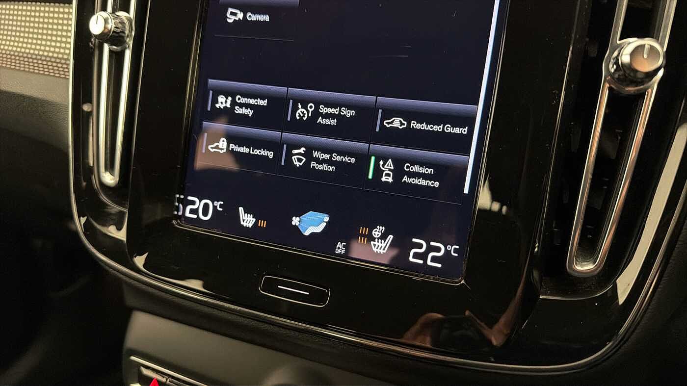 Used Volvo XC40 2021 for sale - 77778407: Photo 42