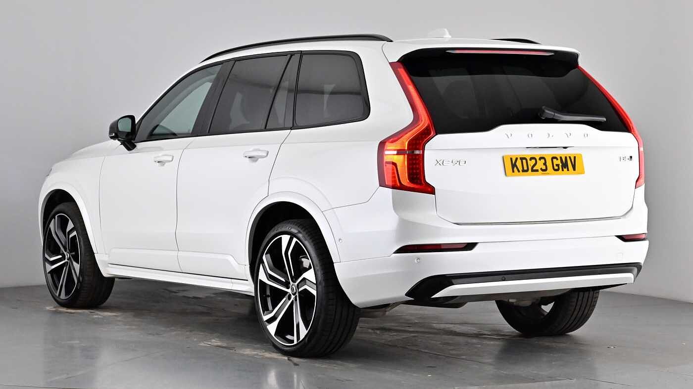 Used Volvo XC90 2023 for sale - 77630834: Photo 2