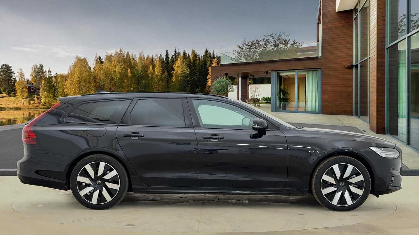 Used Volvo V90 2024 for sale - 76796380: Photo 4