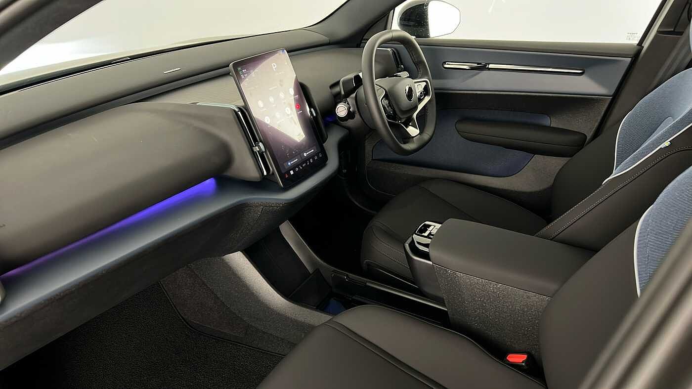 Used Volvo EX30 2025 for sale - 76664380: Photo 3