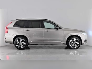 Used Volvo XC90 2021 for sale - 76265631: Photo