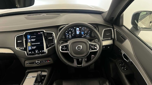 Used Volvo XC90 2021 for sale - 76265631: Photo 9