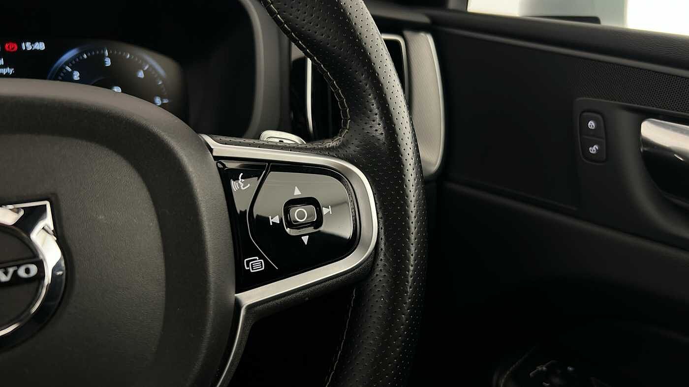 Used Volvo XC60 2018 for sale - 76984181: Photo 20