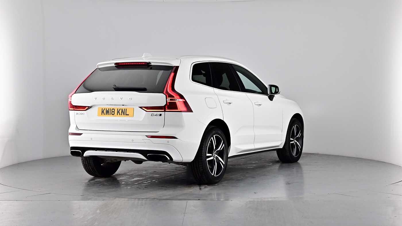 Used Volvo XC60 2018 for sale - 76984181: Photo 60