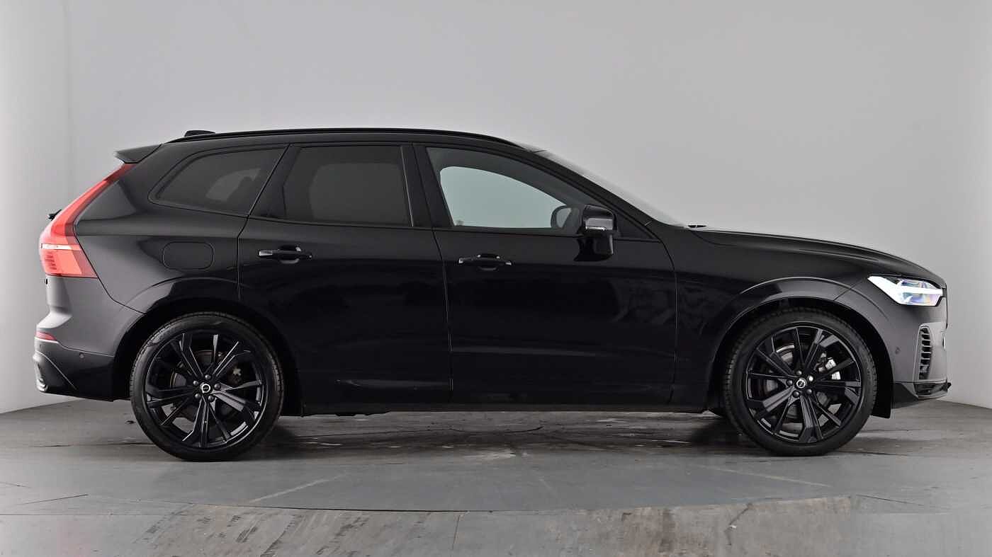 Used Volvo XC60 2025 for sale - 78094696: Photo 4