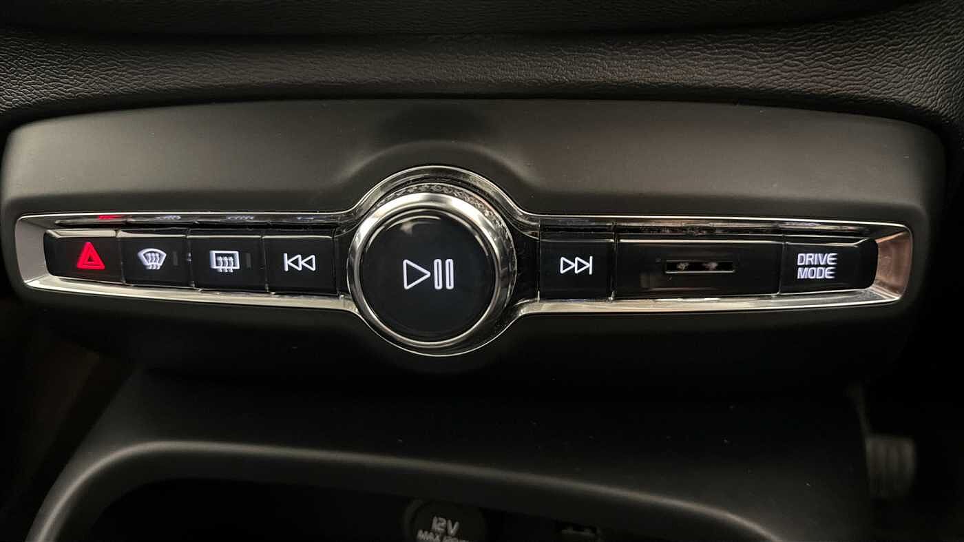 Used Volvo XC40 2020 for sale - 77745854: Photo 39