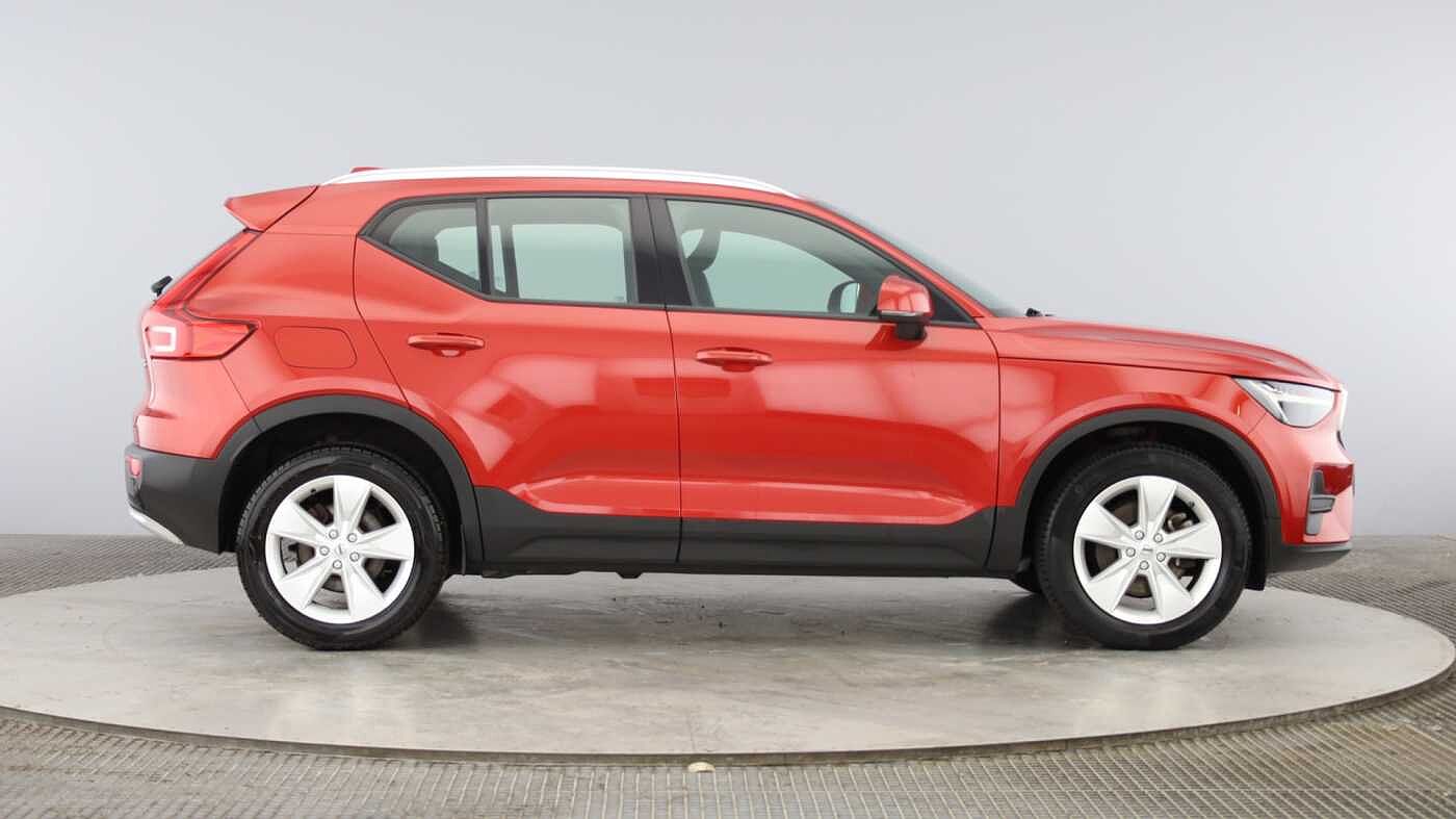 Used Volvo XC40 2022 for sale - 77380971: Photo 2