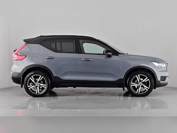 Used Volvo XC40 2021 for sale - 76172412: Photo